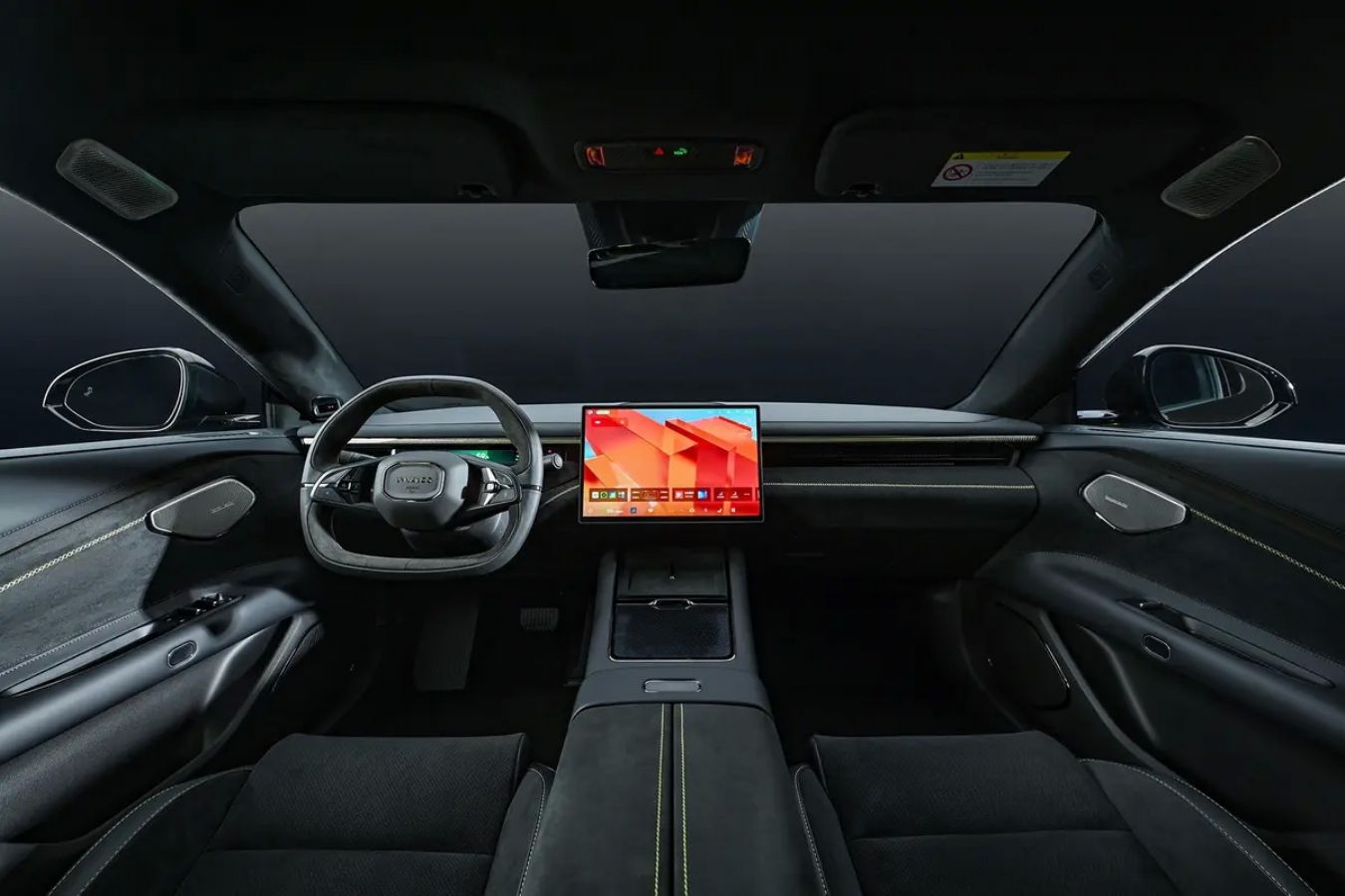 Lynk & Co 10 EM-P: Πεντάμετρο Plug-in υβριδικό σεντάν με 530 άλογα 